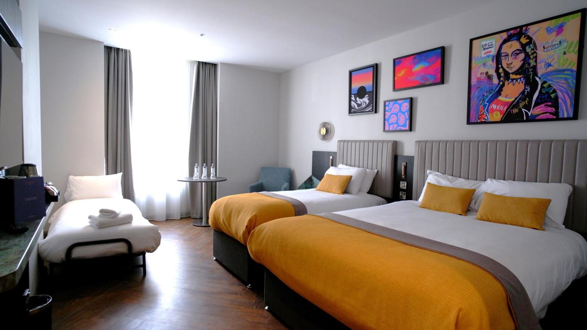 Maldron Hotel Brighton City Centre Buitenkant foto